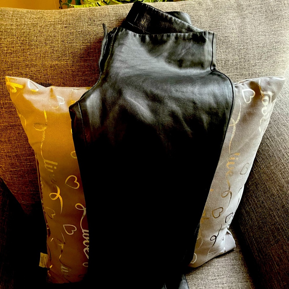 Leather BeBe pants length w/option